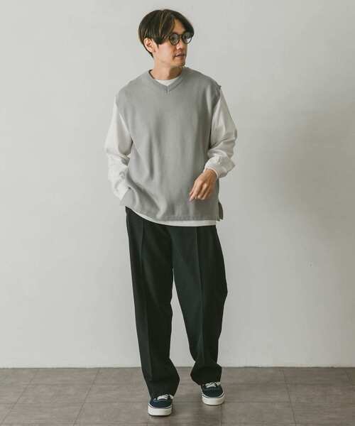 URBAN RESEARCH DOORS（アーバンリサーチドアーズ）の「ダブルフェイスVネックベスト（Tシャツ/カットソー・メンズ・チャコールグレー/ブラウン/ブルー/グレー系その他・MEDIUM/LARGE）」の9枚目の写真