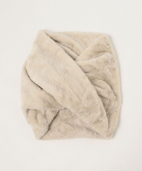 Ray BEAMS（レイビームス）の「Ray BEAMS / フェイクファー ソリッド スヌード（ネックウォーマー/スヌード・レディース・ライトグレー/ブラック・ONE SIZE）」の5枚目の写真