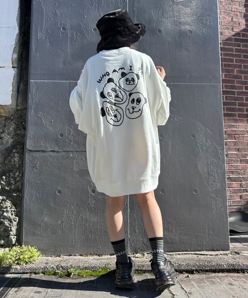 Candy Stripper（キャンディストリッパー）の「WHO AM I ? SWEAT ワンピース（スウェット・レディース・ブラック/ホワイト/ネイビー・2）」の20枚目の写真