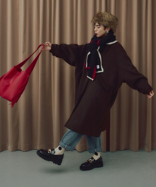 manana suerte（マニャーナスエルテ）の「フェイクレザーフリンジワンハンドルショルダーBAG（ショルダーバッグ・レディース・レッド/ブラック・FREE）」の9枚目の写真