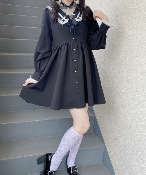 ROJITA（ロジータ）の「デコルテレースレイヤードカラーワンピース（ワンピース・レディース・ブルー/ブラック/ベージュ・FREE）」の7枚目の写真