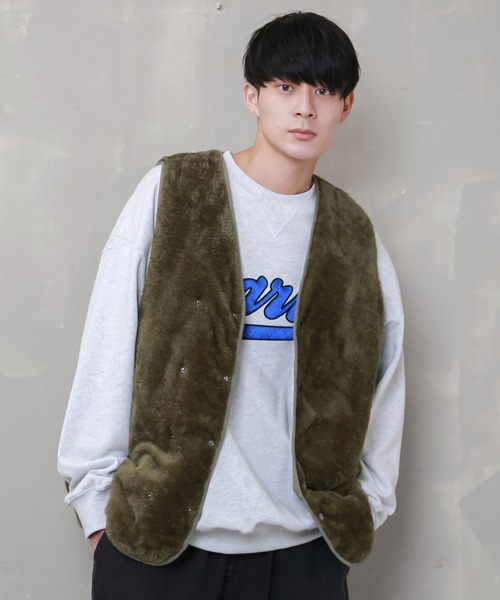 SPINNS（スピンズ）の「【フェイクファー】 ベスト（ベスト・メンズ・ブラック/カーキ/グレー/ブラウン・ONESIZE）」の4枚目の写真