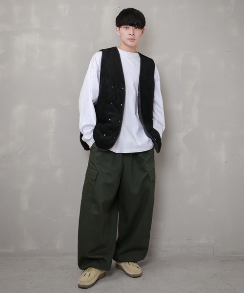 SPINNS（スピンズ）の「【フェイクファー】 ベスト（ベスト・メンズ・ブラック/カーキ/グレー/ブラウン・ONESIZE）」の13枚目の写真