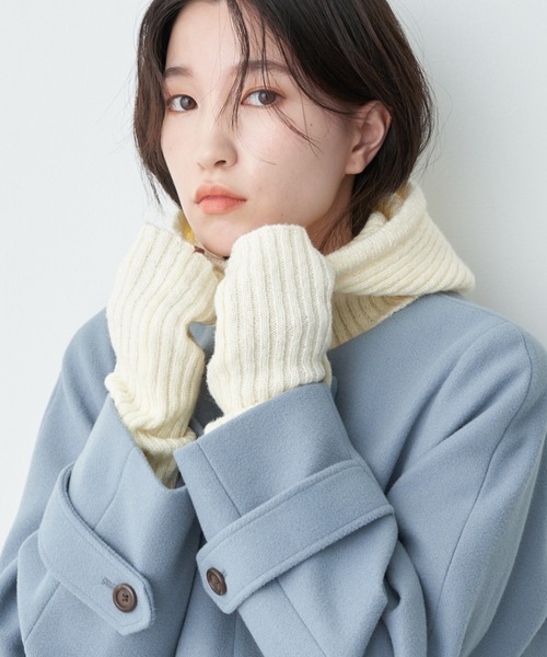 earth music&ecology（アースミュージックアンドエコロジー）の「アームカバー（アームカバー・レディース・イエロー/ブラック/ターコイズブルー/グリーン/オレンジ系その他/アイボリー・FREE）」の2枚目の写真