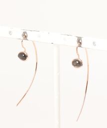 ピアス