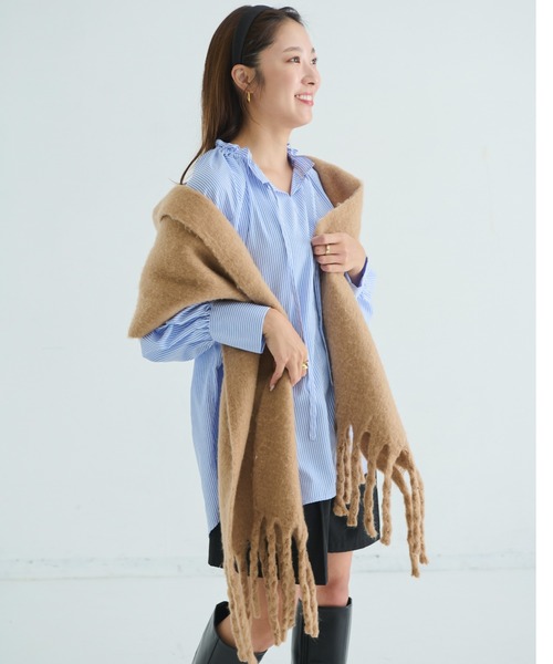 Shelly island（シェリーアイランド）の「フリンジボリュームマフラー（マフラー・レディース・ブラウン/ベージュ・FREE）」の11枚目の写真