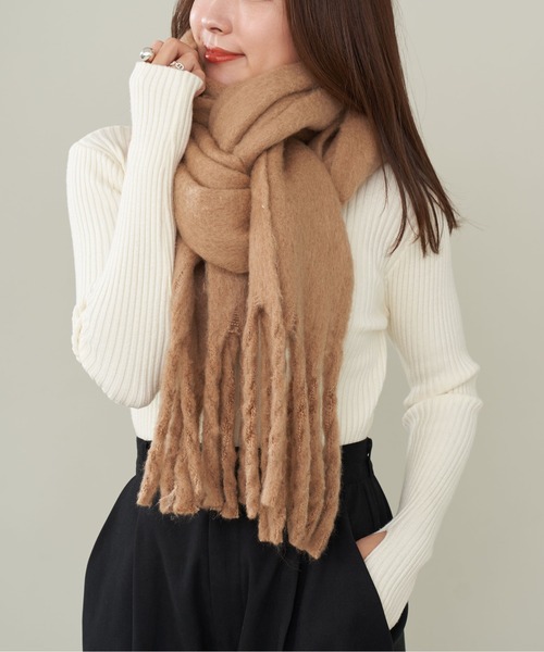 Shelly island（シェリーアイランド）の「フリンジボリュームマフラー（マフラー・レディース・ブラウン/ベージュ・FREE）」の10枚目の写真