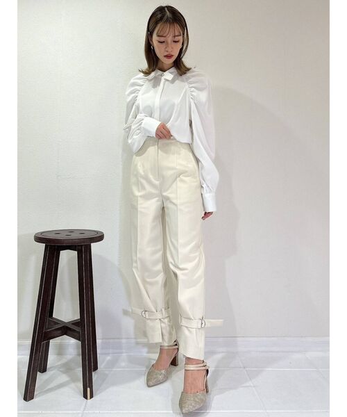 dazzlin（ダズリン）の「アンクルマークテーパードパンツ（その他パンツ・レディース・パープル/グリーン/アイボリー・SMALL/MEDIUM/X-SMALL）」の5枚目の写真