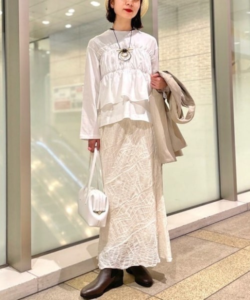 Ray BEAMS（レイビームス）の「RBS / イソザイ ギャザー プルオーバー（Tシャツ/カットソー・レディース・ホワイト/ブラック・ONE SIZE）」の19枚目の写真