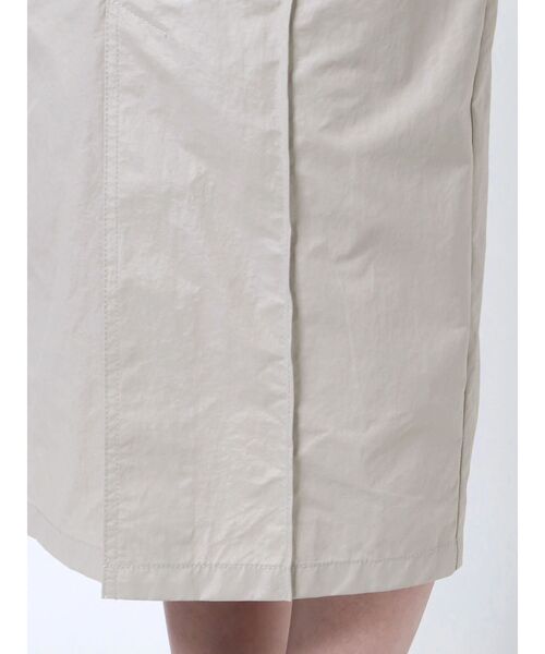 ELENDEEK（エレンディーク）の「ピンタックストレートスカート（スカート・レディース・ブラック/ベージュ/カーキ・01/02）」の15枚目の写真