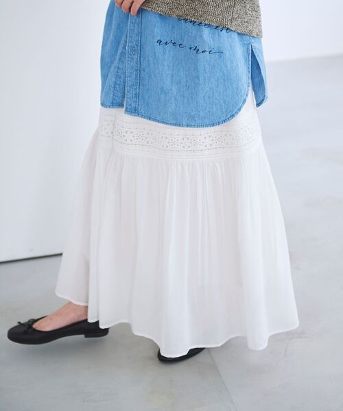 le.coeur blanc(ルクールブラン)の「ティアードレーススカート(スカート・レディース・ブラック/オフホワイト・38)」の4枚目の写真