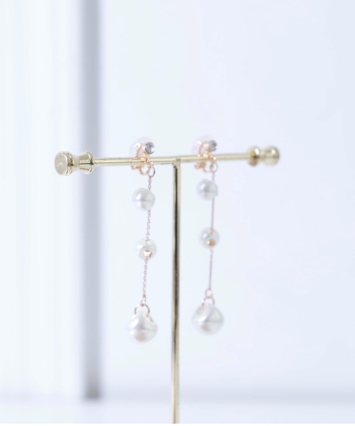 Cupid Heart（キューピッドハート）の「【Cupid Heart】結婚式アクセサリー　大粒パールドロップイヤリング（イヤリング・レディース・ゴールド・MEDIUM）」の7枚目の写真