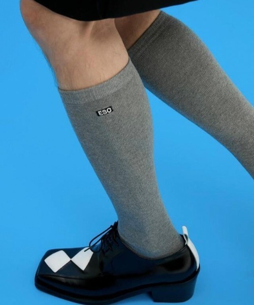 ESC STUDIO（イーエスシースタジオ）の「【ESC STUDIO/イーエスシースタジオ】ESC knee socks/ ロゴソックス ハイソックス（ソックス/靴下・メンズ・ブラック/グレー/ホワイト・ONE SIZE）」の12枚目の写真