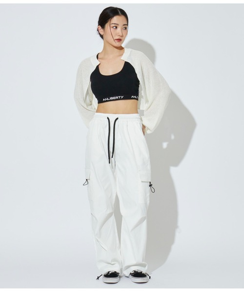 ANLIBERTY ANAP（アンリバティアナップ）の「ANLIBERTYロゴゴムレーサーバックブラトップ（スポーツブラ・レディース・グレー/ブラック・M/S）」の8枚目の写真