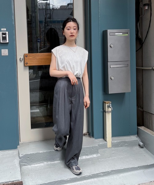 feepur（フェピュール）の「ツータックグルカパンツ（スラックス・レディース・ブラック/グレー/アイボリー・MEDIUM/SMALL）」の19枚目の写真