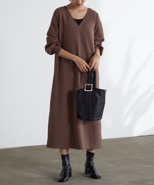 for/c(フォーシー)の「ダンボール2WAYワンピース【サスティナブル】(ワンピース・レディース・ブラック/ブラウン/ネイビー・LL/M/L)」の10枚目の写真