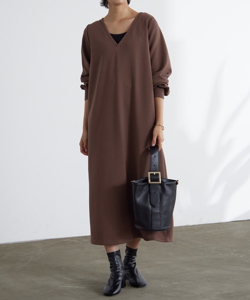 for/c(フォーシー)の「ダンボール2WAYワンピース【サスティナブル】(ワンピース・レディース・ブラック/ブラウン/ネイビー・LL/M/L)」の16枚目の写真