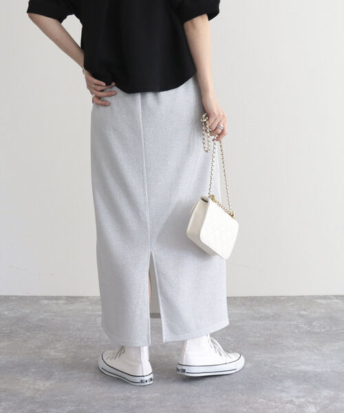 fredy emue（フレディエミュ）の「ラメタイトスカート（スカート・レディース・ベージュ/ブラック/シルバー・38/36）」の4枚目の写真