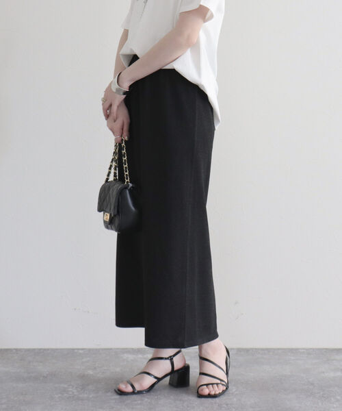 fredy emue（フレディエミュ）の「ラメタイトスカート（スカート・レディース・ベージュ/ブラック/シルバー・38/36）」の21枚目の写真