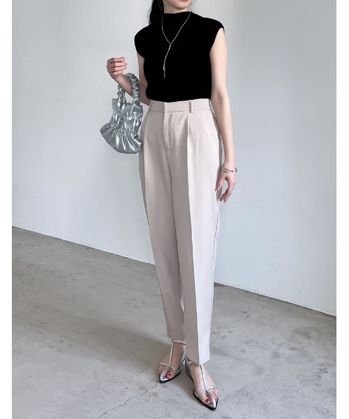 Re:EDIT（リエディ）の「[神山まりあさん着用][2024SS COLLECTION]プチハイネックノースリーブレーヨンブレンドサマーリブニットトップス（タンクトップ・レディース・ブラウン/ブラック/ホワイト/ホワイト×ネイビー/グレー/ベージュ・LARGE/MEDIUM）」の8枚目の写真