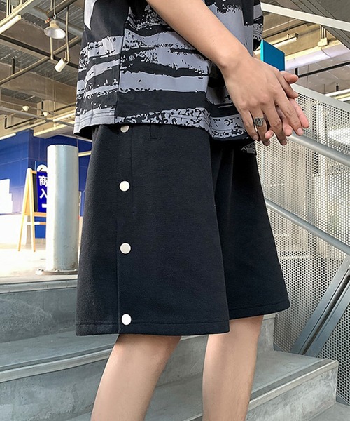 GENXDER(ノンジェンダー)の「【genxder】ユニセックスショートパンツ (SS)(その他パンツ・レディース・ブラック/グレー・MEDIUM/XXX-LARGE/X-LARGE/LARGE/XX-LARGE)」の2枚目の写真