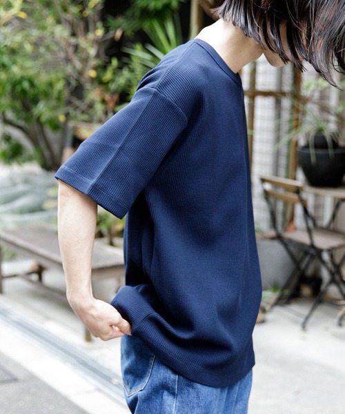 URBAN RESEARCH(アーバンリサーチ)の「『Sサイズ/XLサイズあり』『UR TECH』ワッフルTシャツ(Tシャツ/カットソー・メンズ・ブラック/ネイビー/オリーブ/オレンジ/ホワイト・SMALL/MEDIUM/LARGE/X-LARGE)」の16枚目の写真