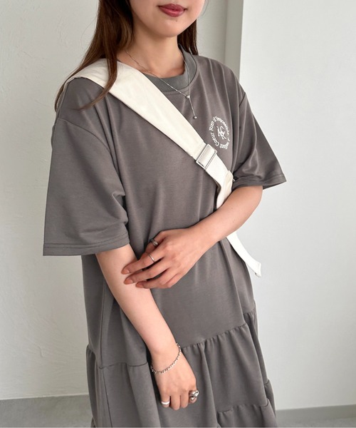 apres jour mignon(アプレジュールミニョン)の「ティアードTシャツワンピース【ZOZOTOWN限定アイテム】(ワンピース・レディース・ナチュラル/ブラック系その他/ブラック・X-LARGE/MEDIUM/SMALL)」の17枚目の写真