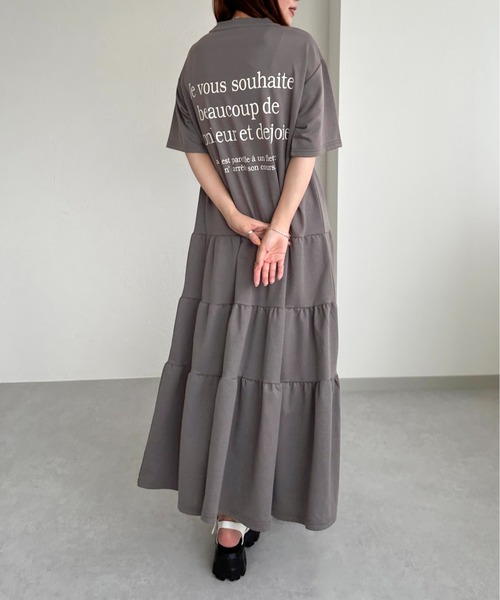 apres jour mignon(アプレジュールミニョン)の「ティアードTシャツワンピース【ZOZOTOWN限定アイテム】(ワンピース・レディース・ナチュラル/ブラック系その他/ブラック・X-LARGE/MEDIUM/SMALL)」の5枚目の写真