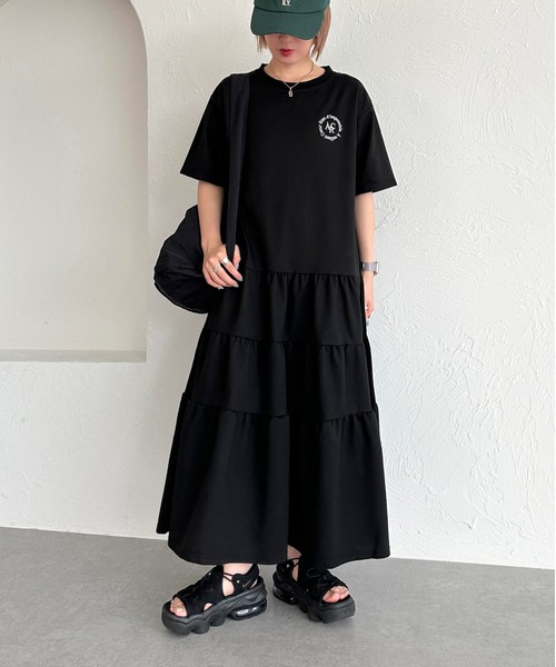 apres jour mignon(アプレジュールミニョン)の「ティアードTシャツワンピース【ZOZOTOWN限定アイテム】(ワンピース・レディース・ナチュラル/ブラック系その他/ブラック・X-LARGE/MEDIUM/SMALL)」の22枚目の写真