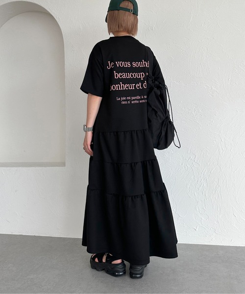 apres jour mignon(アプレジュールミニョン)の「ティアードTシャツワンピース【ZOZOTOWN限定アイテム】(ワンピース・レディース・ナチュラル/ブラック系その他/ブラック・X-LARGE/MEDIUM/SMALL)」の4枚目の写真
