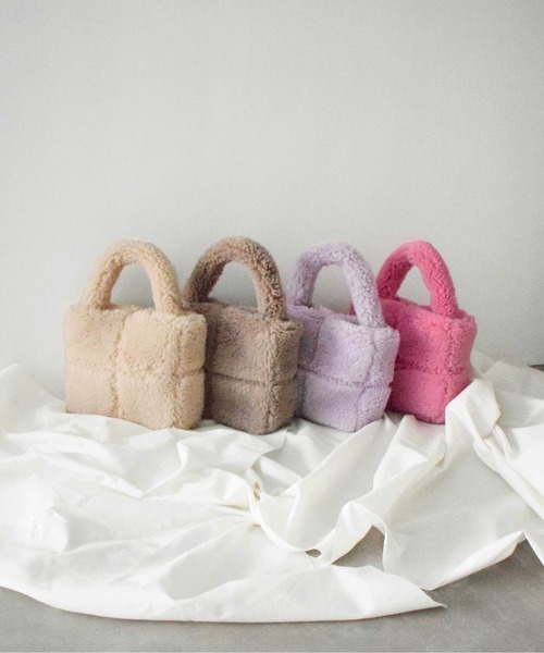 PICCIN(ピッチン)の「エコファースクエアバッグ(トートバッグ・レディース・ラベンダー/ダークブラウン/アイボリー/ピンク・FREE)」の6枚目の写真