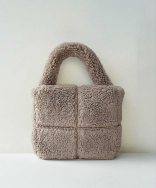 PICCIN(ピッチン)の「エコファースクエアバッグ(トートバッグ・レディース・ラベンダー/ダークブラウン/アイボリー/ピンク・FREE)」の11枚目の写真