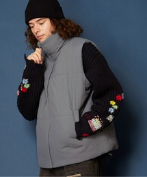 unrelaxing | ボリュームハイネック撥水ナイロンパテッドベスト(ダウンベスト)