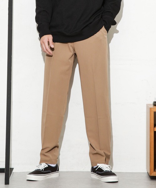 NANO universe（ナノユニバース）の「ALWAYS EASY ワンタックスラックス（スラックス・メンズ・チャコール/ブラック/ベージュ・S/L/XL/M）」の3枚目の写真