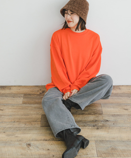 ITEMS URBANRESEARCH（アイテムズ アーバンリサーチ）の「裏毛 カラースウェット プルオーバー（スウェット・メンズ・ブラック/ホワイト/オレンジ/グリーン/パープル・LARGE/MEDIUM）」の7枚目の写真