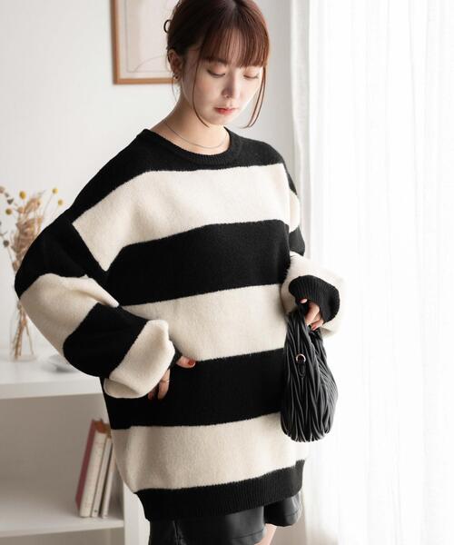 WEGO（ウィゴー）の「WEGO/ボーダーフラッフィービッグニット（ニット/セーター・レディース・ネイビー/ブラック系その他5/ピンク・FREE）」の4枚目の写真