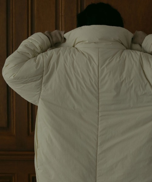 ETRE TOKYO（エトレトウキョウ）の「スタンドネックパディングコート