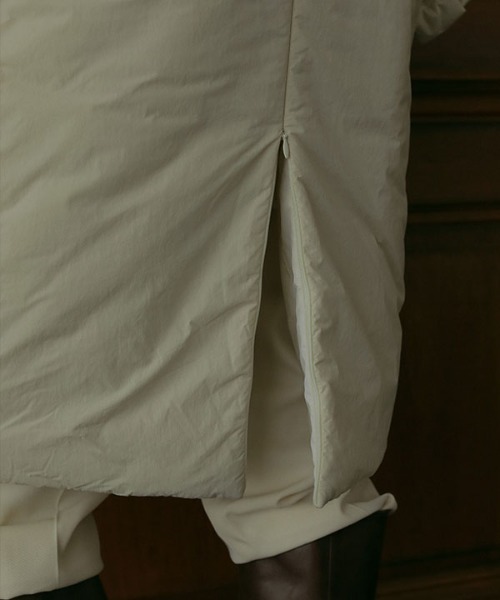 ETRE TOKYO（エトレトウキョウ）の「スタンドネックパディングコート