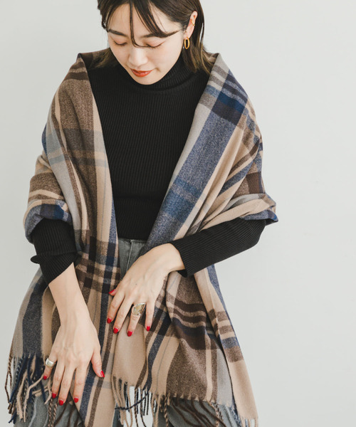 ITEMS URBANRESEARCH（アイテムズ アーバンリサーチ）の「チェックストール（マフラー・レディース・グリーン/パープル/レッド/ネイビー/ブルー・-）」の9枚目の写真