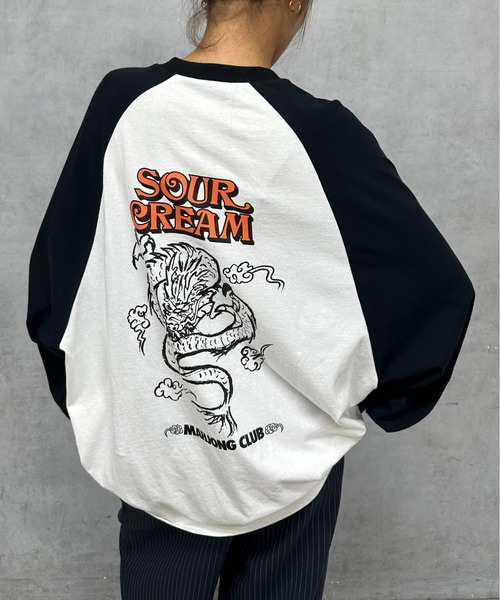 Sourcream（サワークリーム）の「【Sourcream麻雀倶楽部】ドラゴンラグランロンT（Tシャツ/カットソー・メンズ・ネイビー/ブラック・FREE）」の6枚目の写真