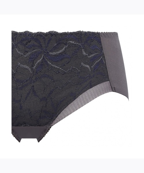 Triumph(トリンプ)の「天使のブラ(R)582 ボーイズレングス TR582 PT(ショーツ・レディース・ピンク/パープル/ブルー/グレー・M/L)」の5枚目の写真