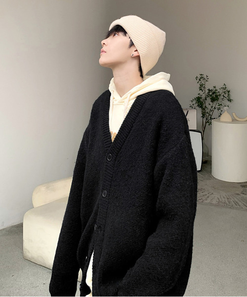 neos(ネオス)の「【neos -addictive design-】ルーズシルエット モヘア ライク 無地&チェック ニット カーディガン(カーディガン/ボレロ・メンズ・ブルー/ネイビー/グレー/ベージュ系/ベージュ/ブラック・X-LARGE/LARGE/MEDIUM)」の11枚目の写真