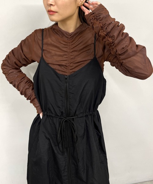 Six M（シックスエム）の「【Six M/シックスエム】ギャザー2WAY L/Sトップス（Tシャツ/カットソー・レディース・ブラウン/ブルー/ブラック・FREE）」の12枚目の写真