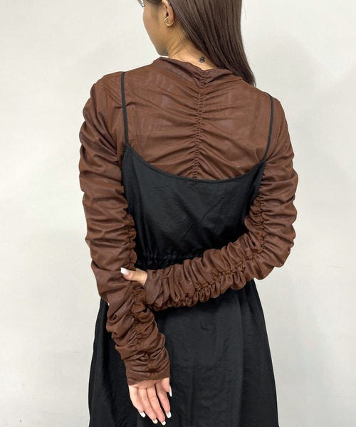 Six M（シックスエム）の「【Six M/シックスエム】ギャザー2WAY L/Sトップス（Tシャツ/カットソー・レディース・ブラウン/ブルー/ブラック・FREE）」の9枚目の写真