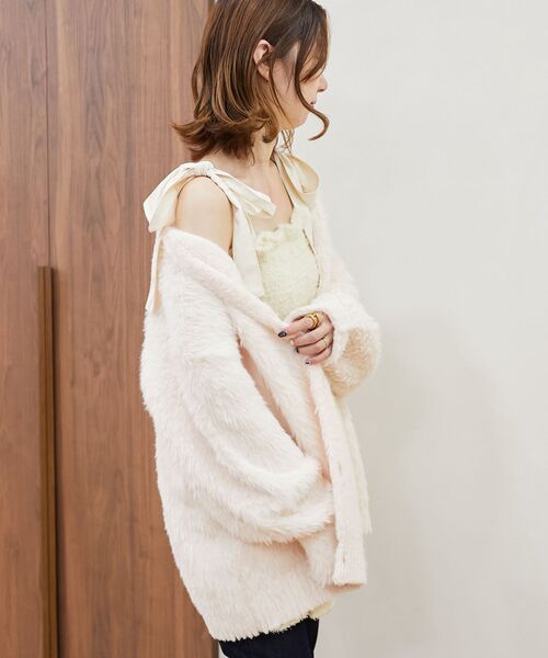 MAJESTIC LEGON(マジェスティックレゴン)の「肩リボンきらめきビスチェ(ベスト・レディース・アイボリー/チャコールグレー/ブラック・MEDIUM)」の10枚目の写真