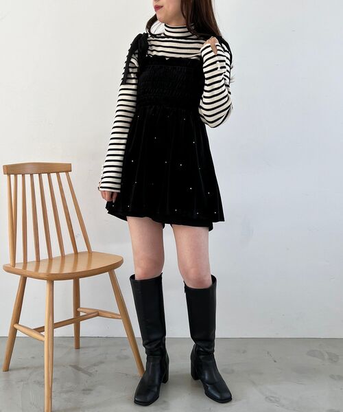 MAJESTIC LEGON(マジェスティックレゴン)の「肩リボンきらめきビスチェ(ベスト・レディース・アイボリー/チャコールグレー/ブラック・MEDIUM)」の12枚目の写真