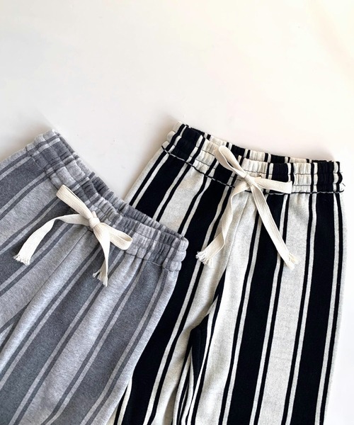 Q(キュー)の「ストライプニットパンツ(その他パンツ・レディース・ライトグレー/ブラック・MEDIUM)」の6枚目の写真