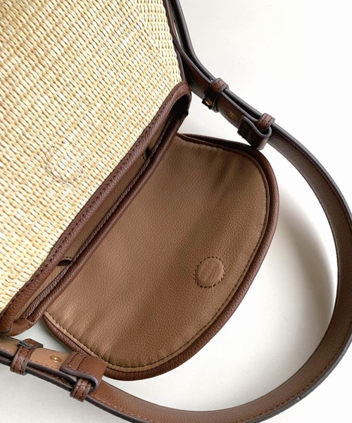 LE VERNIS（ル・ベルニ）の「FOSSETE BAG（ショルダーバッグ・レディース・ブラック/ベージュ・ONE SIZE）」の16枚目の写真