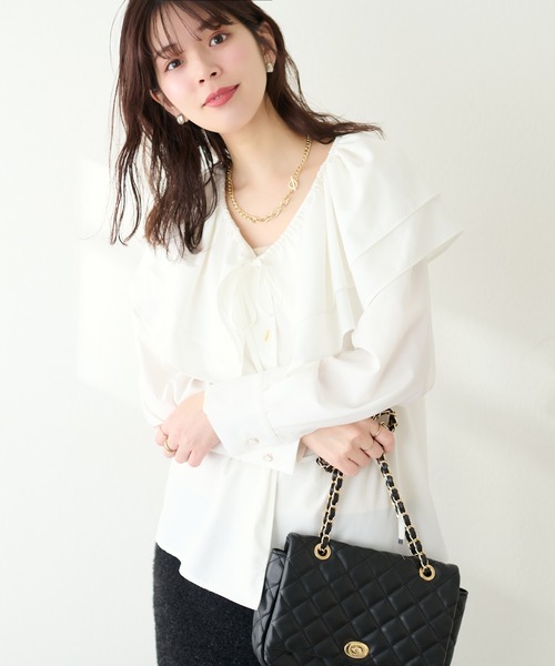 natural couture（ナチュラルクチュール）の「osonoフリルケープ付きマルチWAYブラウス（シャツ/ブラウス・レディース・ブラック/ドット/オフホワイト/グレイッシュベージュ・FREE）」の6枚目の写真