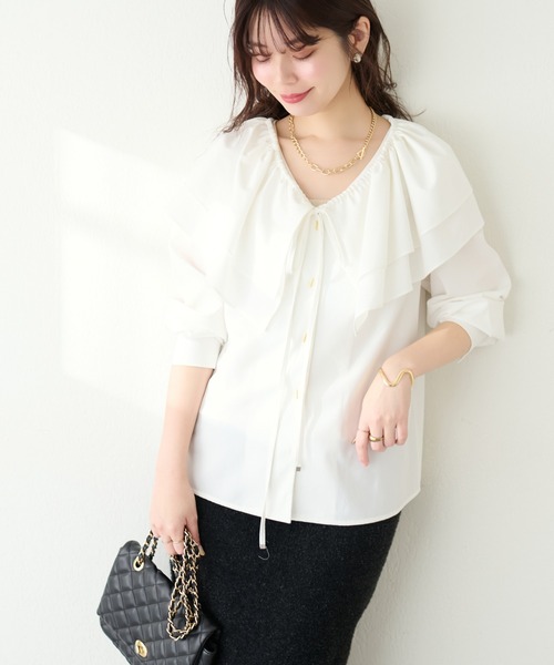 natural couture（ナチュラルクチュール）の「osonoフリルケープ付きマルチWAYブラウス（シャツ/ブラウス・レディース・ブラック/ドット/オフホワイト/グレイッシュベージュ・FREE）」の7枚目の写真